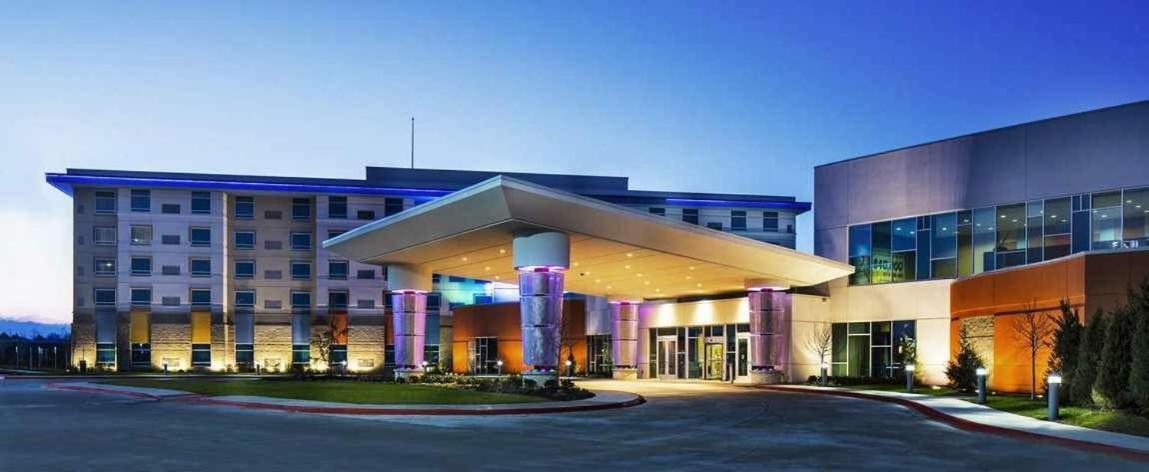 Apache Casino Hotel Lawton Buitenkant foto